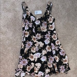 Black floral flowy dress